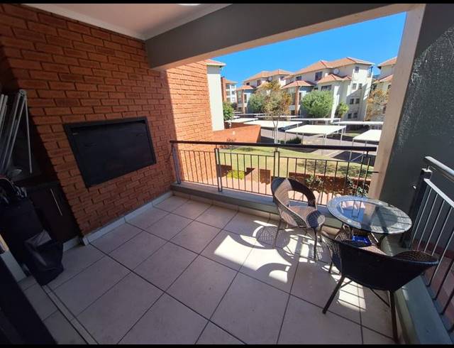 2 BEDROOM TOWNHOUSE FOR SALE IN GREENSTONE HILL